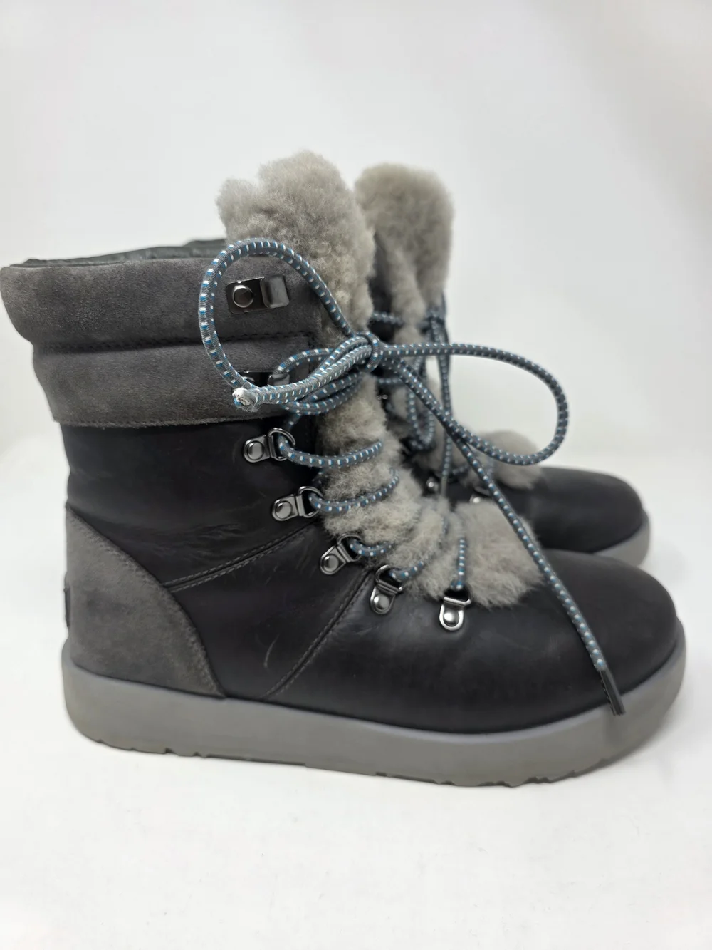 UGG Viki Waterproof Boots Gray Womens 8.5